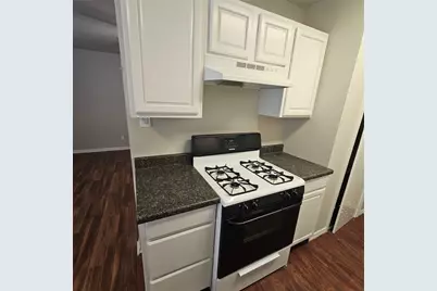 3911 Prescott Avenue #6, Dallas, TX 75219 - Photo 10