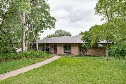 1723 Timbergrove Circle, Dallas, TX 75208 - Photo 1