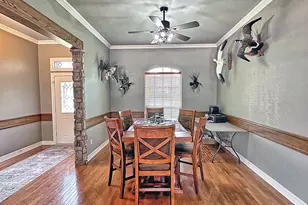912 Van Winkle Cir, Athens, TX 75751 - Photo 6