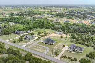 2120 Shady Grove Rd, Weatherford, TX 76088 - Photo 36