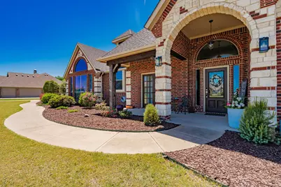 12176 Livingston Way, Talty, TX 75126 - Photo 4