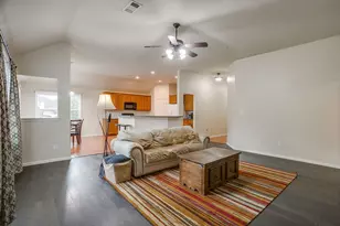 2720 Pinnacle Dr, Burleson, TX 76028 - Photo 6