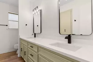 3732 Holland Dr, North Richland Hills, TX 76180 - Photo 28