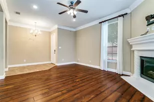224 Wallington Way, Lewisville, TX 75067 - Photo 2