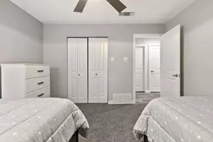 2030 Klondike St, Grand Prairie, TX 75050 - Photo 18