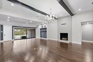 9405 Rocky Branch Dr, Dallas, TX 75243 - Photo 8