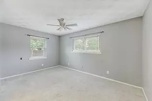 700 Kindred Ln, Richardson, TX 75080 - Photo 16