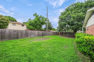 700 Kindred Ln, Richardson, TX 75080 - Photo 24