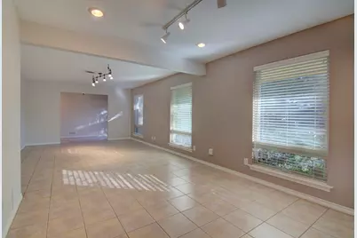 3763 Vinecrest Drive, Dallas, TX 75229 - Photo 6