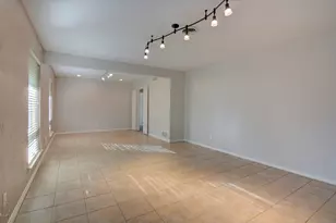 3763 Vinecrest Dr, Dallas, TX 75229 - Photo 4