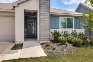 737 Trinity Pk Trl, Alvarado, TX 76009 - Photo 6