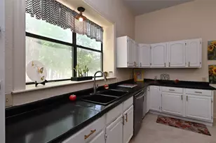 1220 N 18th St, Waco, TX 76707 - Photo 18