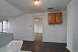 1220 N 18th St, Waco, TX 76707 - Photo 34