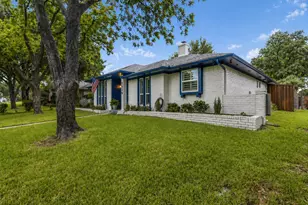 2526 Dove Creek Ln, Carrollton, TX 75006 - Photo 2