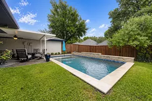 2526 Dove Creek Ln, Carrollton, TX 75006 - Photo 24