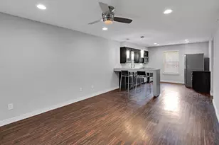 1342 S 12th St, Waco, TX 76706 - Photo 2