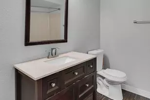 1342 S 12th St, Waco, TX 76706 - Photo 18