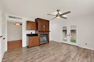 7522 Holly Hill Dr, Dallas, TX 75231 - Photo 4