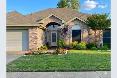 908 Busby Drive, Cedar Hill, TX 75104 - Photo 2