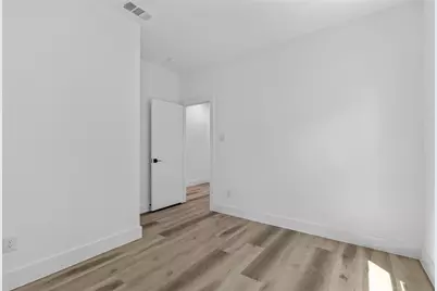 2714 Hector Street, Dallas, TX 75210 - Photo 32