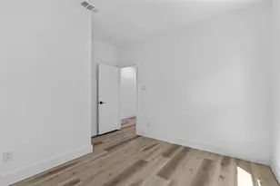 2714 Hector St, Dallas, TX 75210 - Photo 32