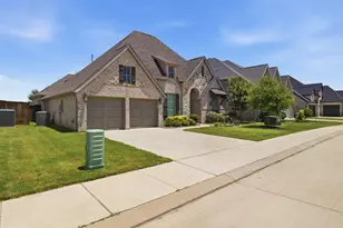 2434 Sibley Dr, Midlothian, TX 76065 - Photo 2