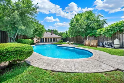 317 Faircrest Drive, Garland, TX 75040 - Photo 2