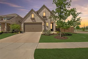 2021 Jumper Flds Dr, Aubrey, TX 76227 - Photo 2