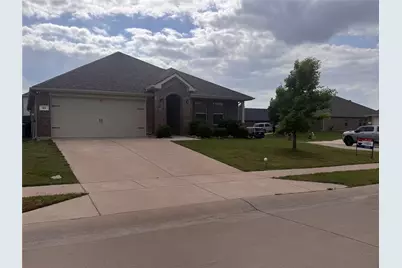 122 Rain Cloud Drive, Waxahachie, TX 75165 - Photo 2