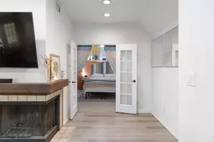 5590 Spring Valley Rd, Dallas, TX 75254 - Photo 14