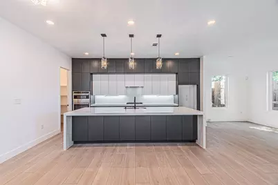 4319 Sylvester Street, Dallas, TX 75219 - Photo 12