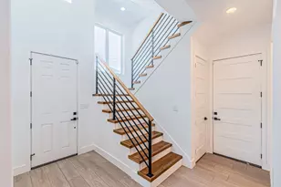 4319 Sylvester St, Dallas, TX 75219 - Photo 6