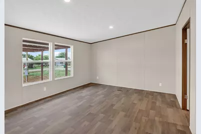 215 Overland Trail, Bridgeport, TX 76426 - Photo 14