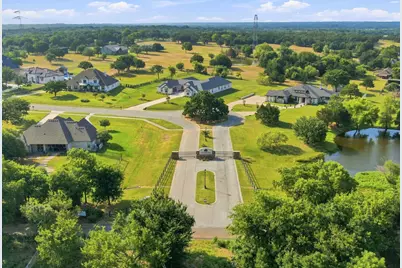 2008 Beauty Berry Court, Cleburne, TX 76031 - Photo 32