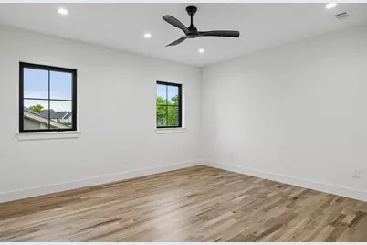 6915 Middle Cove Drive, Dallas, TX 75248 - Photo 28