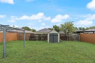 4004 Red Rock Dr, Heartland, TX 75126 - Photo 14