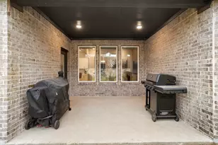 2446 Pebble Bank Ln, Midlothian, TX 76065 - Photo 36