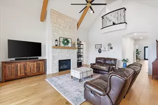 7405 Canyon Pt, Argyle, TX 76226 - Photo 10
