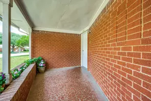 1825 Emery St, Denton, TX 76201 - Photo 4