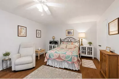 618 Castlewood Lane, Arlington, TX 76012 - Photo 10