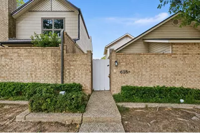 618 Castlewood Lane, Arlington, TX 76012 - Photo 26