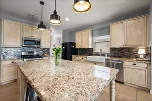 710 Fannin Ln, Mansfield, TX 76063 - Photo 10