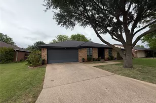 925 Manciples Way, Abilene, TX 79602 - Photo 2
