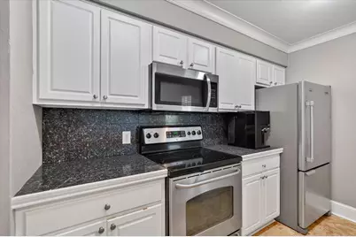 5932 Sandhurst Lane #114, Dallas, TX 75206 - Photo 14