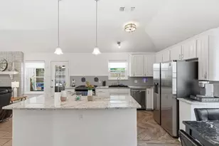 6825 Wooddale Dr, Watauga, TX 76148 - Photo 12