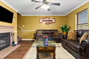 1129 Switchgrass Ln, Crowley, TX 76036 - Photo 10