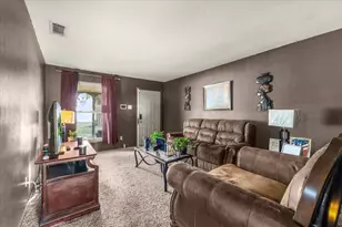 327 E Center St, Duncanville, TX 75116 - Photo 8