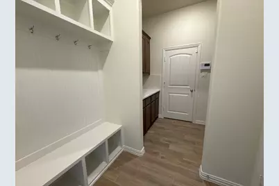 132 Oak Grove Way, Springtown, TX 76082 - Photo 6