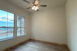 132 Oak Grv Wy, Springtown, TX 76082 - Photo 6