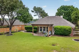 1405 5th St, Granbury, TX 76048 - Photo 32